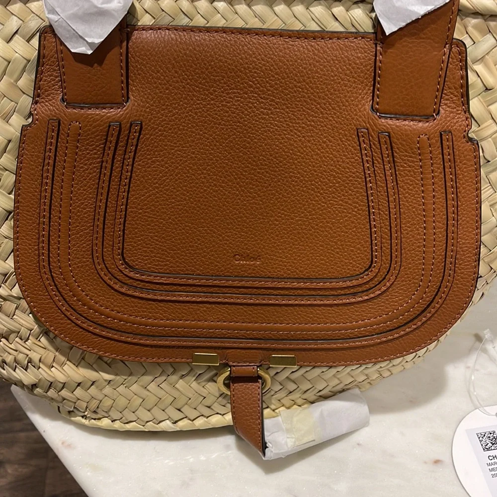 Chloe medium marcie basket tote NWT in Tan - Picture 4 of 5